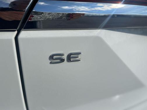 2024 Volkswagen Atlas 2.0T SE w/Technology 4MOTION