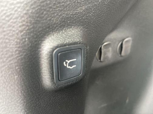 Light Brownstone Pearlcoat 2019 Jeep Cherokee Limited