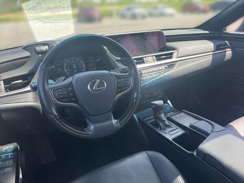 2021 Lexus ES 350 Base