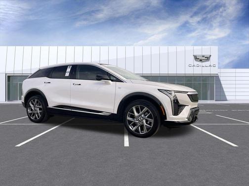 Crystal White Tricoat 2025 Cadillac OPTIQ Luxury 2 AWD