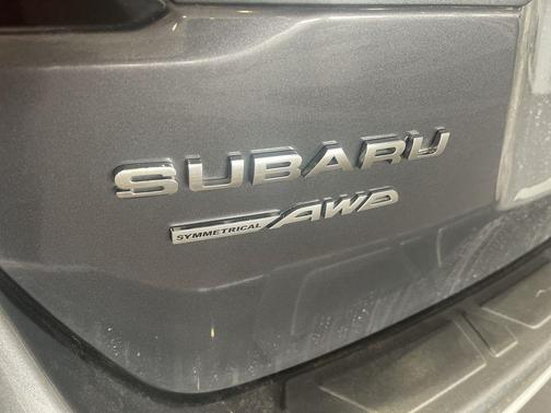 2022 Subaru Outback Touring