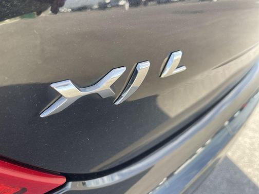 2016 Jaguar XJ XJL Portfolio