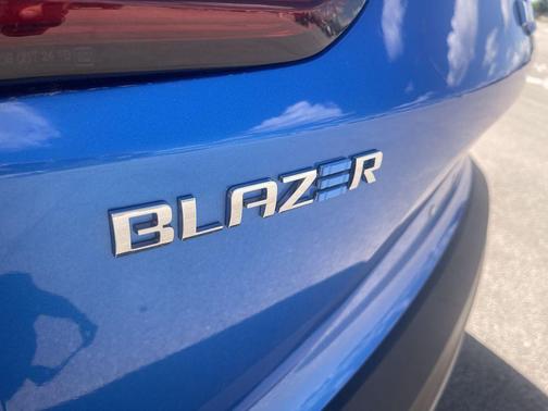 Riptide Blue Metallic 2024 Chevrolet Blazer EV eAWD LT