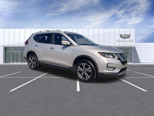 2017 Nissan Rogue SL