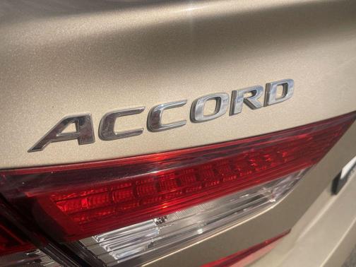 Champagne Frost Pearl 2018 Honda Accord EX-L 2.0T