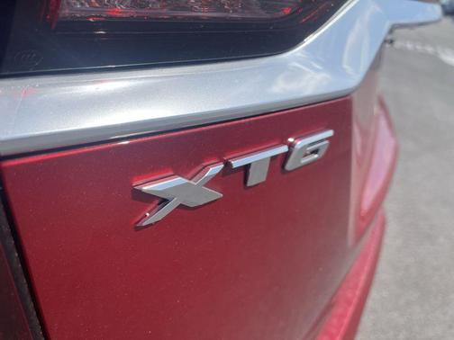 2022 Cadillac XT6 Premium Luxury AWD