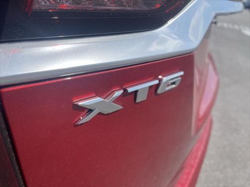 2022 Cadillac XT6 Premium Luxury AWD