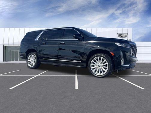 2023 Cadillac Escalade ESV Luxury