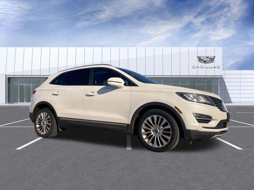 2015 Lincoln MKC Base