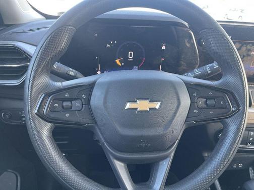 2025 Chevrolet Trailblazer LS