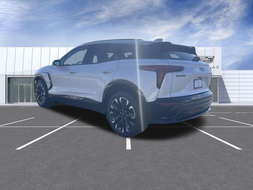 Iridescent Pearl Tricoat 2025 Chevrolet Blazer EV AWD RS