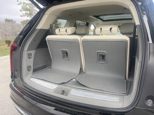Stellar Black Metallic 2025 Cadillac XT6 Premium Luxury AWD