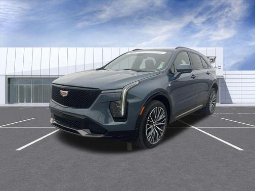 2024 Cadillac XT4 Sport