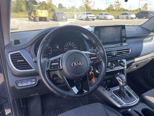2021 Kia Seltos S