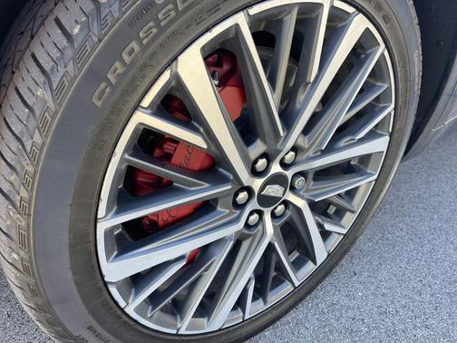 2024 Cadillac XT6 Sport AWD