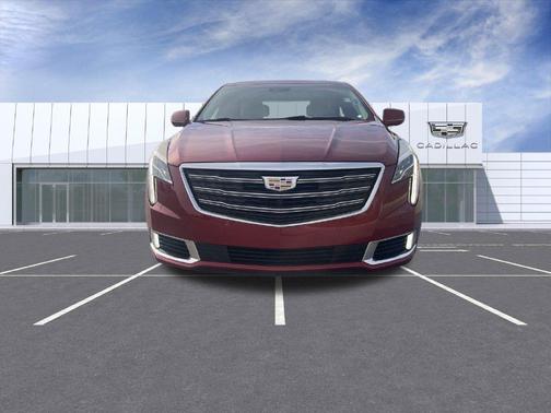 Red Horizon Tintcoat 2018 Cadillac XTS Luxury