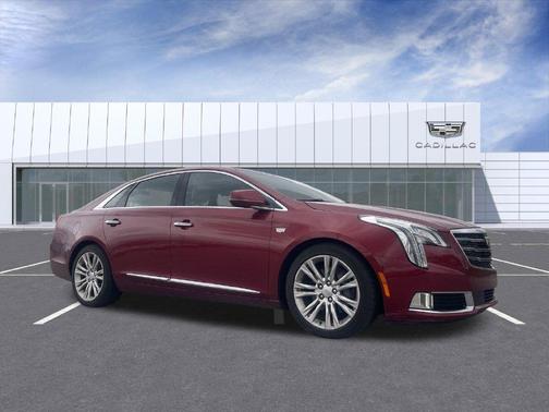 Red Horizon Tintcoat 2018 Cadillac XTS Luxury