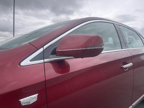 Red Horizon Tintcoat 2018 Cadillac XTS Luxury