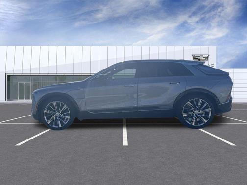 2024 Cadillac LYRIQ Luxury