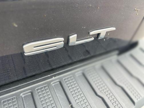 Titanium Rush Metallic 2024 GMC Sierra 1500 SLT