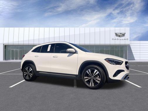 Polar White 2024 Mercedes-Benz GLA 250 4MATIC