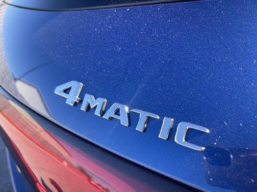 Starling Blue Metallic 2025 Mercedes-Benz GLC 300 4MATIC