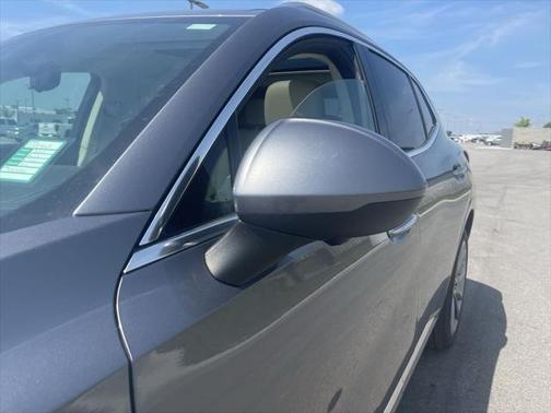 2022 Buick Envision FWD Avenir