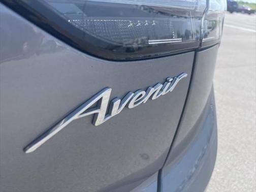 2022 Buick Envision FWD Avenir