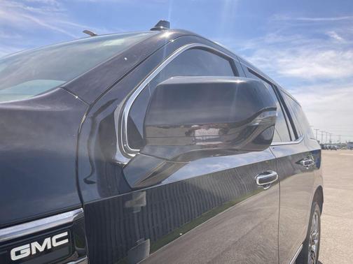 Onyx Black 2023 GMC Yukon Denali Ultimate