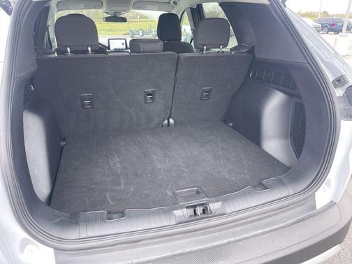 SPACE SILVER METALLIC 2025 Ford Escape Active