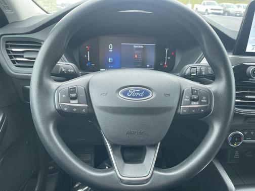 SPACE SILVER METALLIC 2025 Ford Escape Active