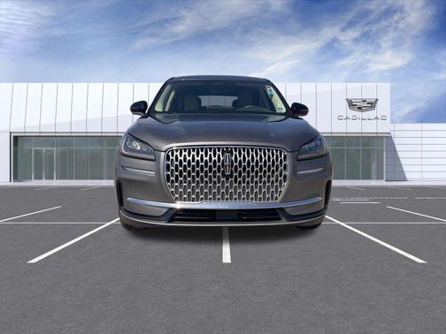 ASHER GRAY MET CC 2024 Lincoln Corsair Premiere