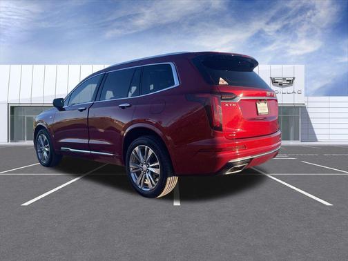 2023 Cadillac XT6 Premium Luxury AWD