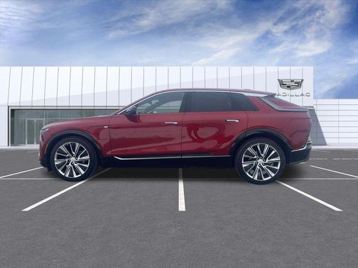 2024 Cadillac LYRIQ Luxury