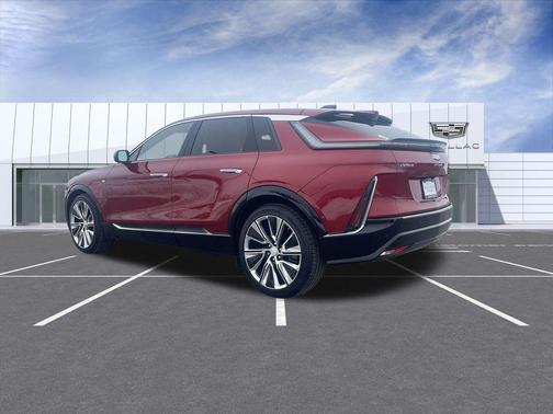 2024 Cadillac LYRIQ Luxury