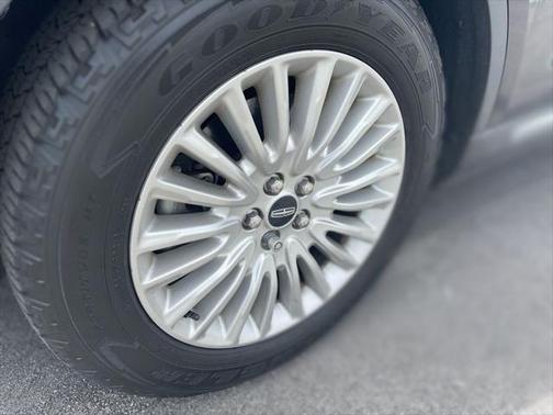 2019 Lincoln Nautilus Standard