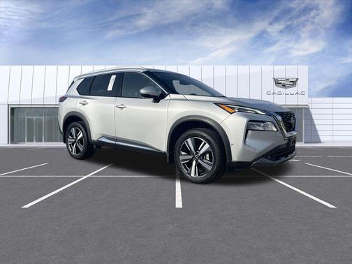 2022 Nissan Rogue SL