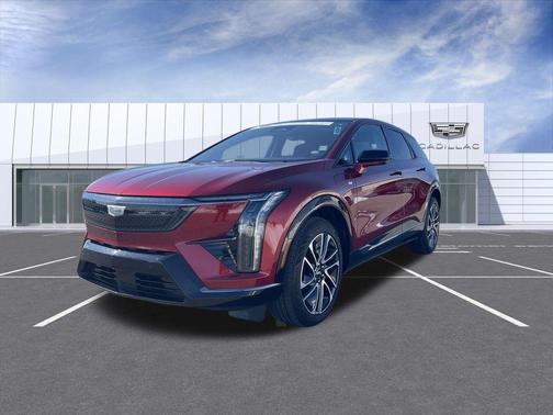 2025 Cadillac OPTIQ Sport 2 AWD