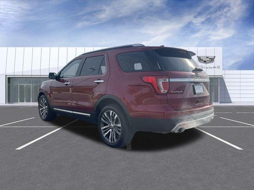 2017 Ford Explorer Platinum