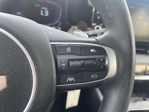 2023 Kia Sportage Hybrid LX