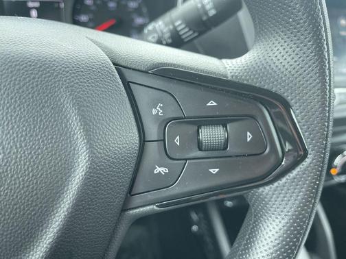 Mosaic Black Metallic 2023 Chevrolet Trailblazer LT