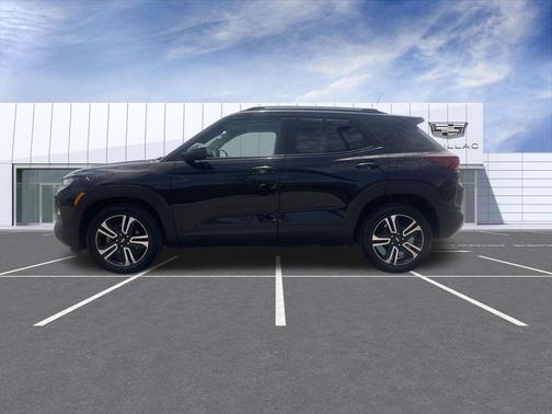 Mosaic Black Metallic 2023 Chevrolet Trailblazer LT