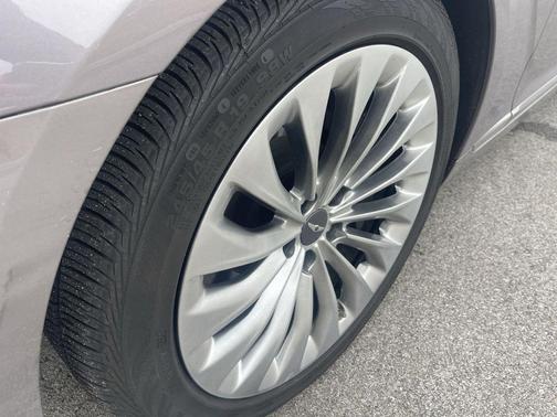 2018 Genesis G90 5.0 Ultimate