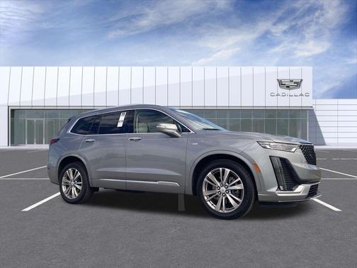 Argent Silver Metallic 2023 Cadillac XT6 Premium Luxury AWD