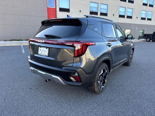 2025 Kia Seltos S