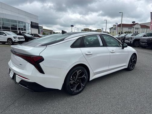 2025 Kia K5 GT-Line