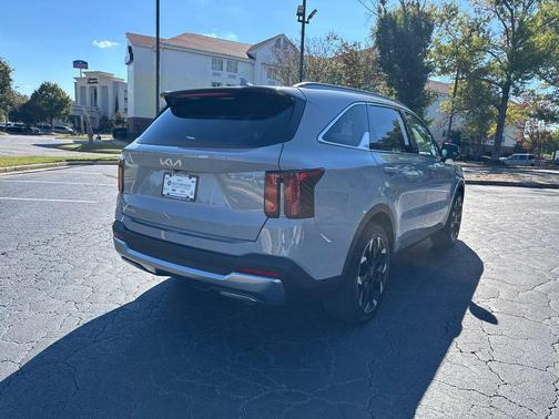 2025 Kia Sorento SX