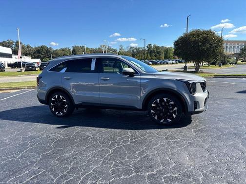 2025 Kia Sorento SX