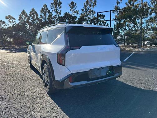 2026 Kia EV9 GT-Line