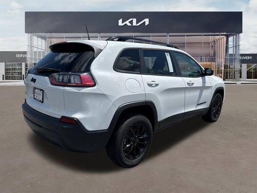 2023 Jeep Cherokee Altitude Lux